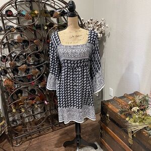 Midnight Velvet Black and White Long Bell Sleeve Swim Dress